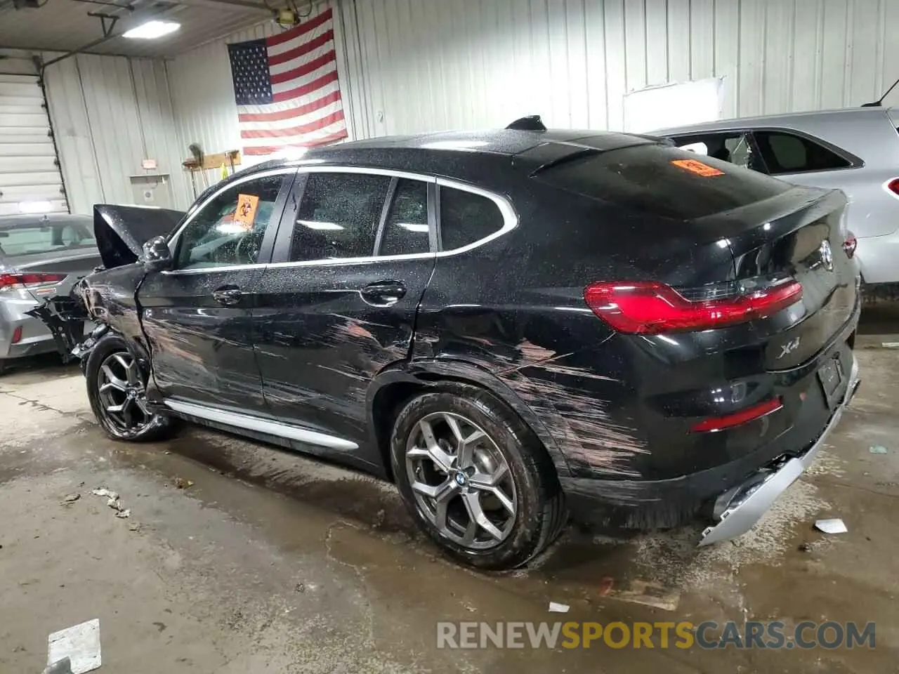2 Photograph of a damaged car 5UX33DT09R9W80897 BMW X4 2024