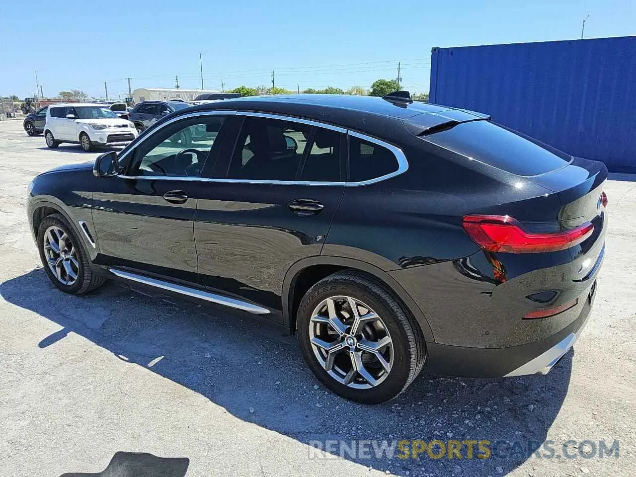 2 Photograph of a damaged car 5UX33DT0XR9U58403 BMW X4 2024