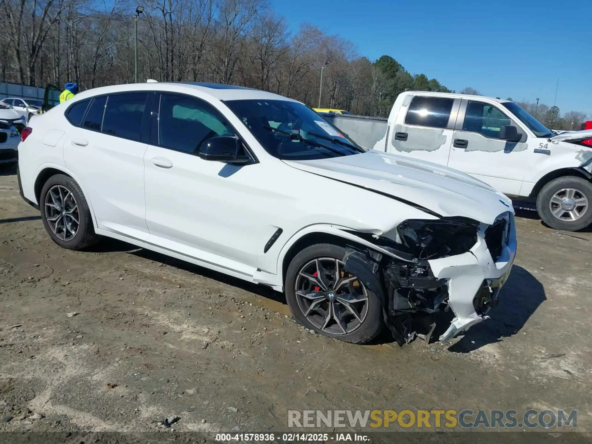 1 Photograph of a damaged car 5UX43DT00R9W43645 BMW X4 2024