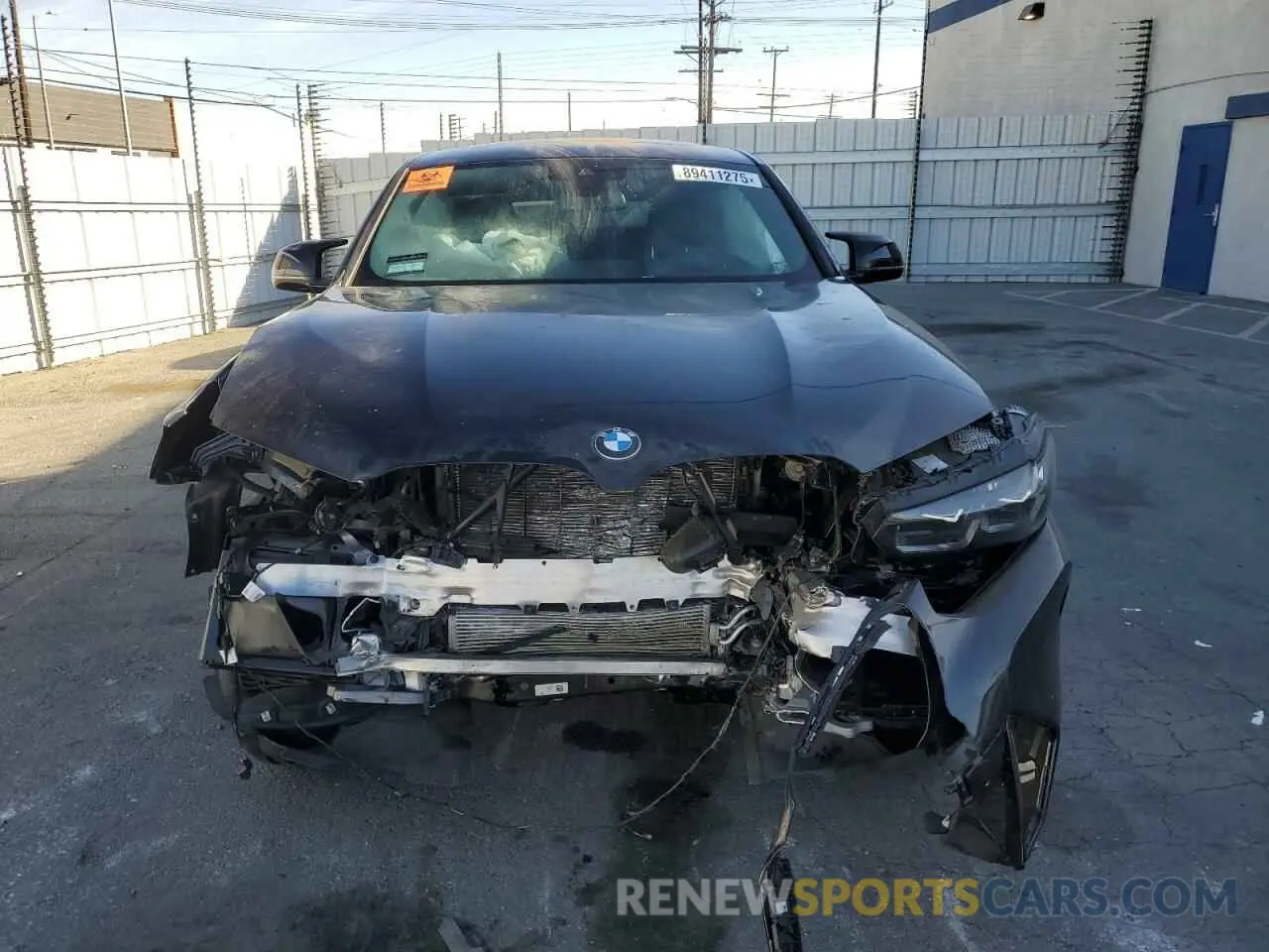5 Photograph of a damaged car 5UX43DT04R9U21223 BMW X4 2024