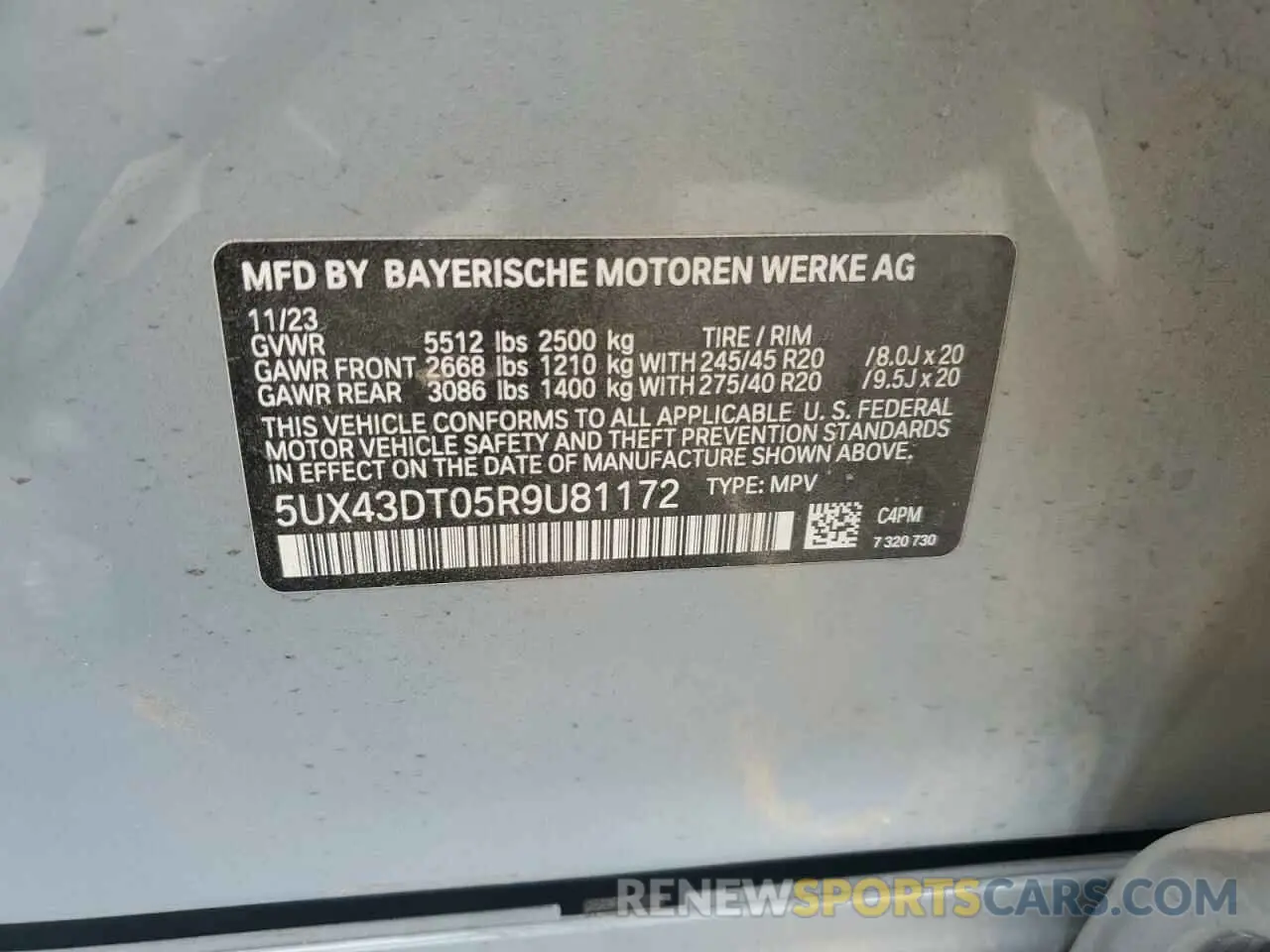 12 Photograph of a damaged car 5UX43DT05R9U81172 BMW X4 2024