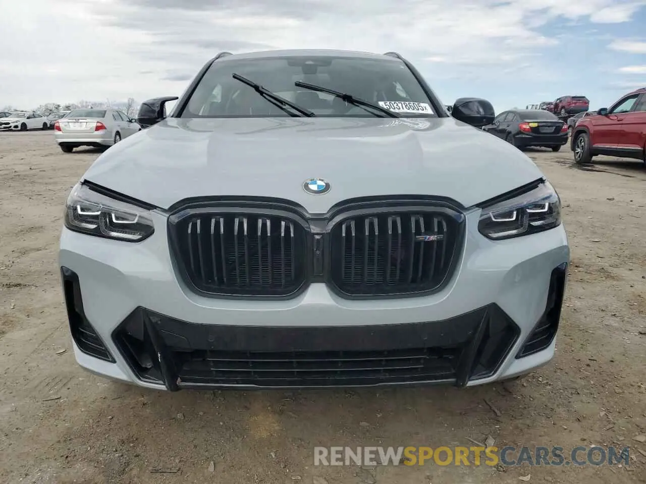 5 Photograph of a damaged car 5UX43DT05R9U81172 BMW X4 2024