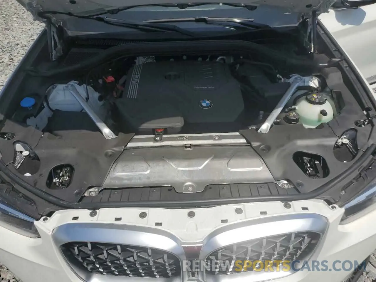 12 Photograph of a damaged car 5UX33DT03S9X64266 BMW X4 2025
