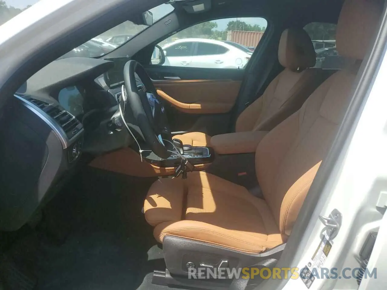 7 Photograph of a damaged car 5UX33DT03S9X64266 BMW X4 2025