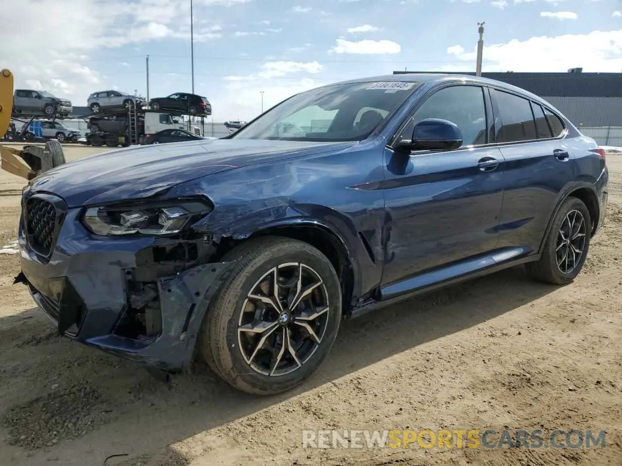 1 Photograph of a damaged car 5UX33DT05S9Y19798 BMW X4 2025