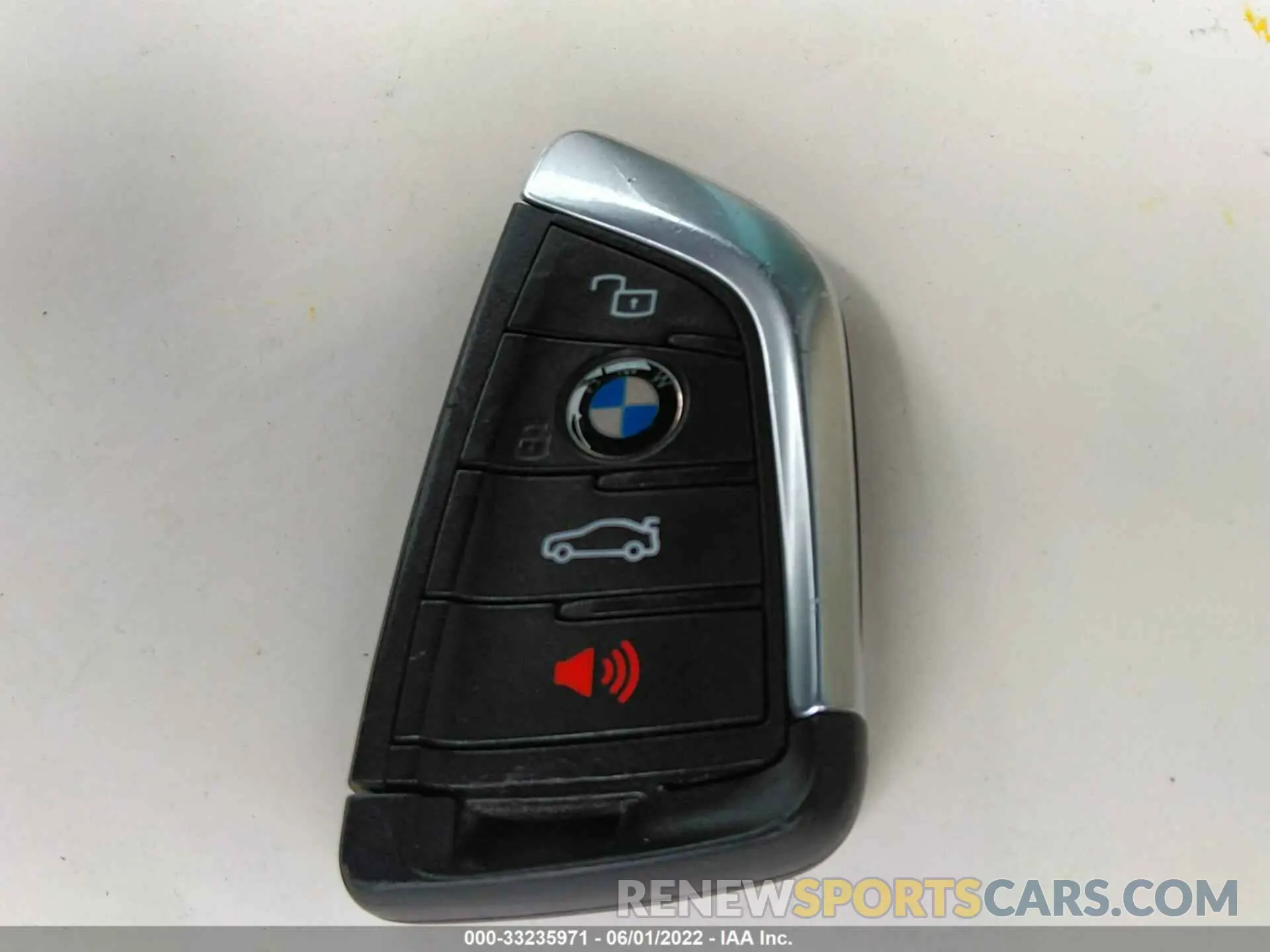 11 Photograph of a damaged car 5YMUJ0C02L9B76178 BMW X4 M 2020