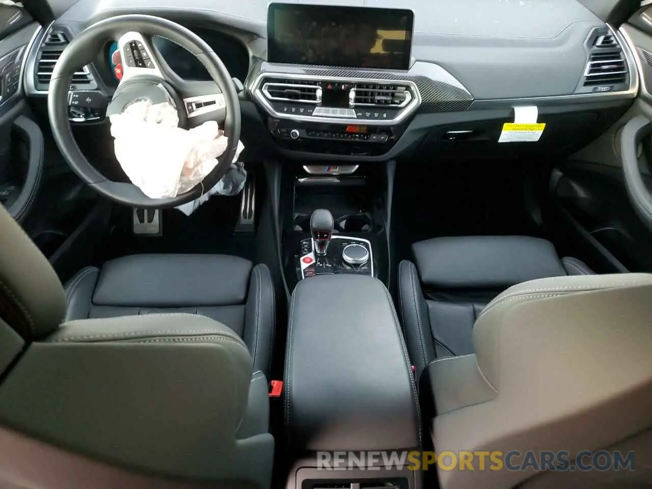 8 Photograph of a damaged car 5YM23EC02P9R65996 BMW X4 M 2023