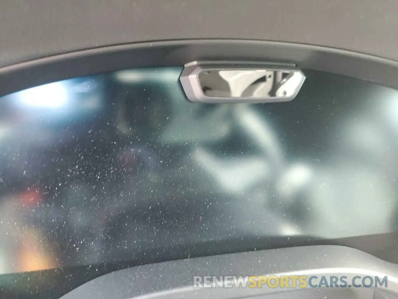 9 Photograph of a damaged car 5YM23EC02P9R65996 BMW X4 M 2023