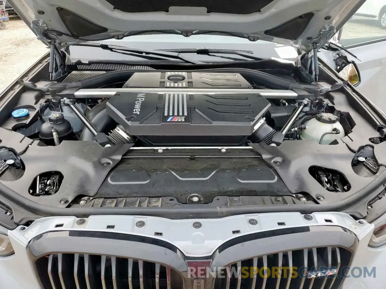 12 Photograph of a damaged car 5YM23EC04R9X37341 BMW X4 M 2024