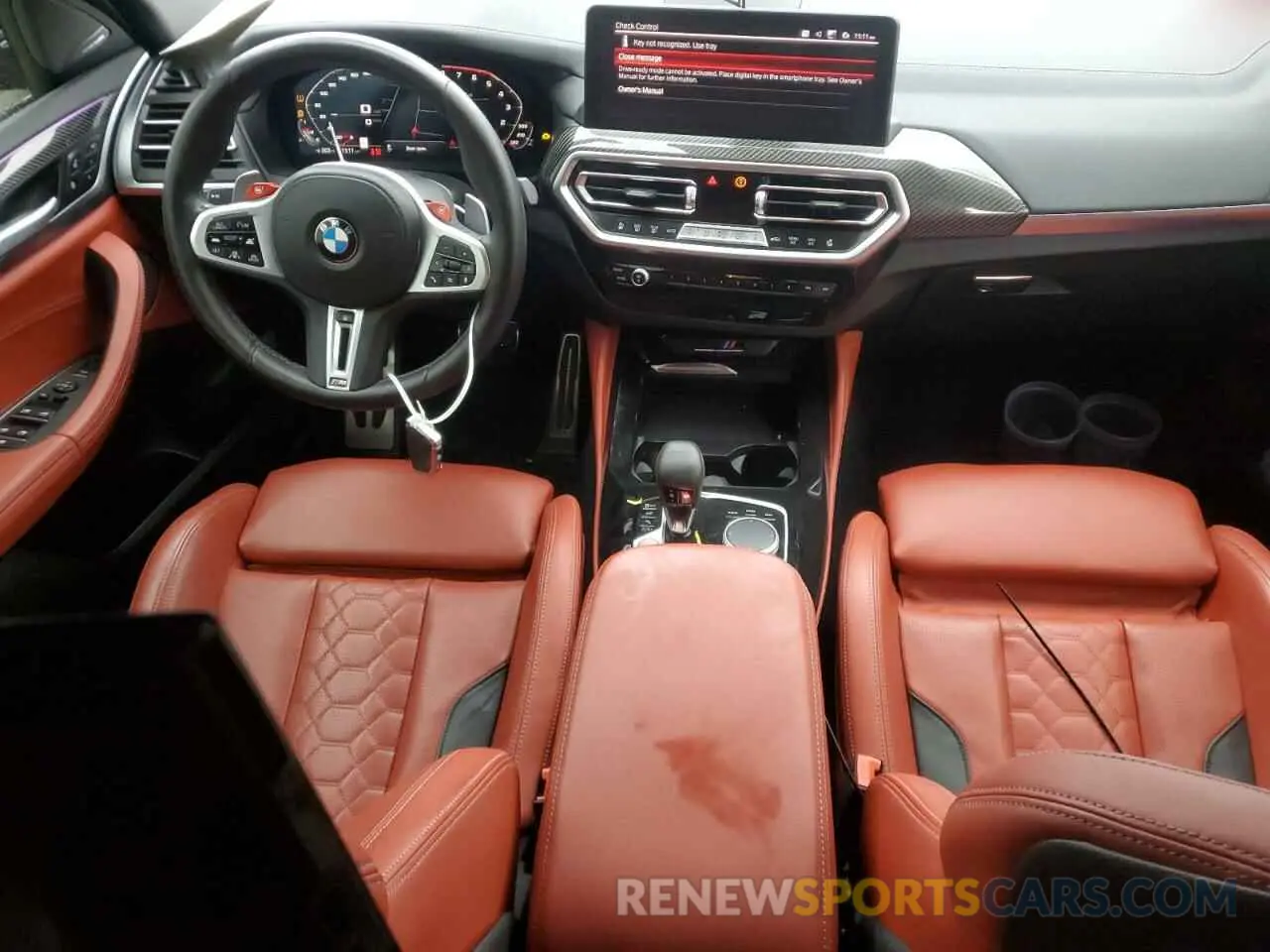 8 Photograph of a damaged car 5YM23EC0XR9V80155 BMW X4 M 2024