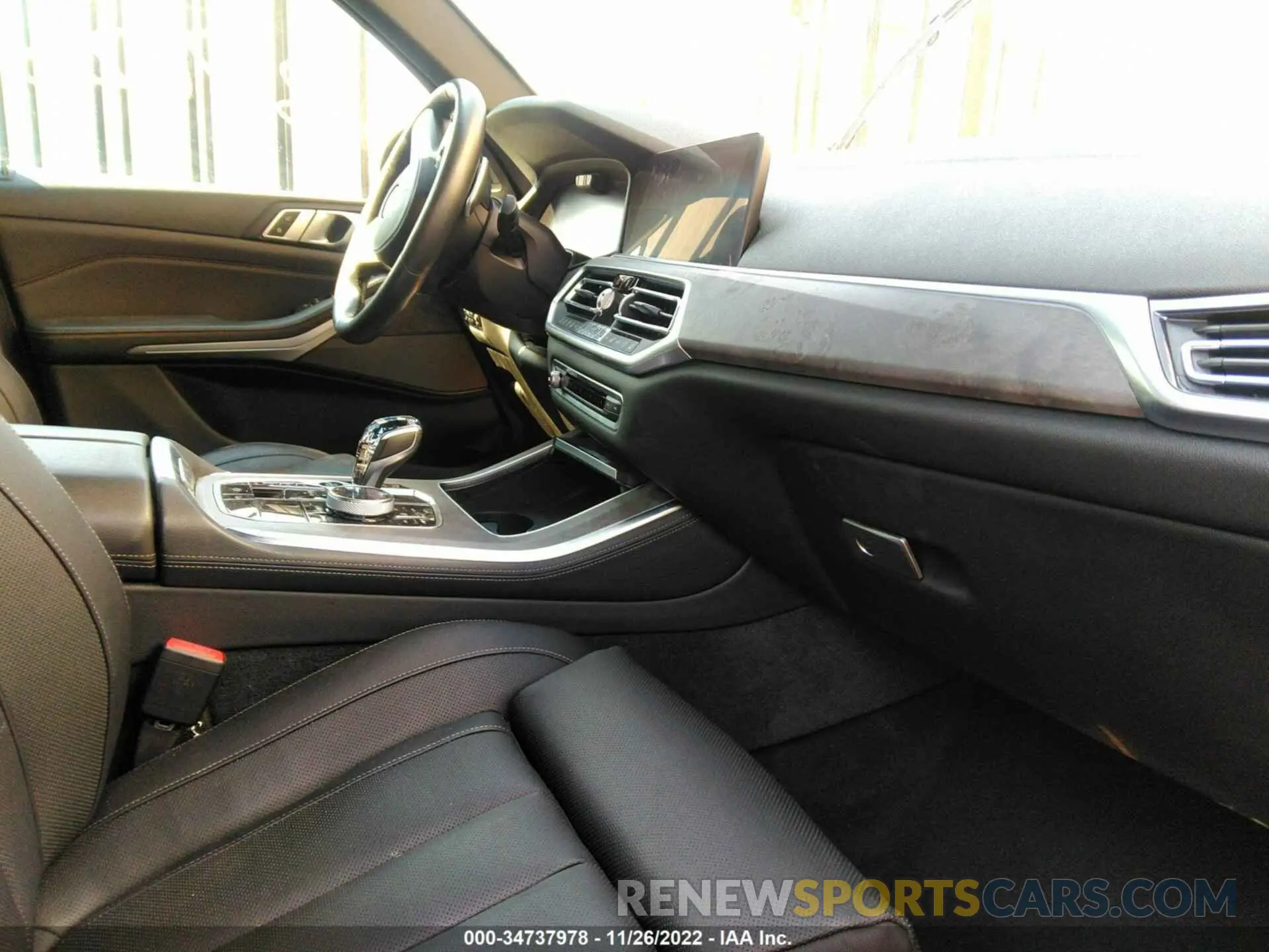 5 Photograph of a damaged car 00XJU2C5XKLN67280 BMW X5 2019
