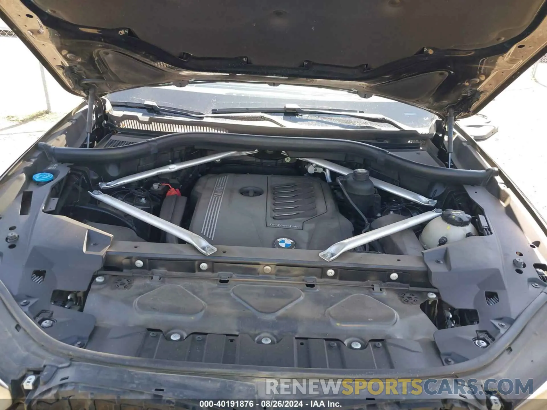 10 Photograph of a damaged car 5UXCR6C50KLK82797 BMW X5 2019