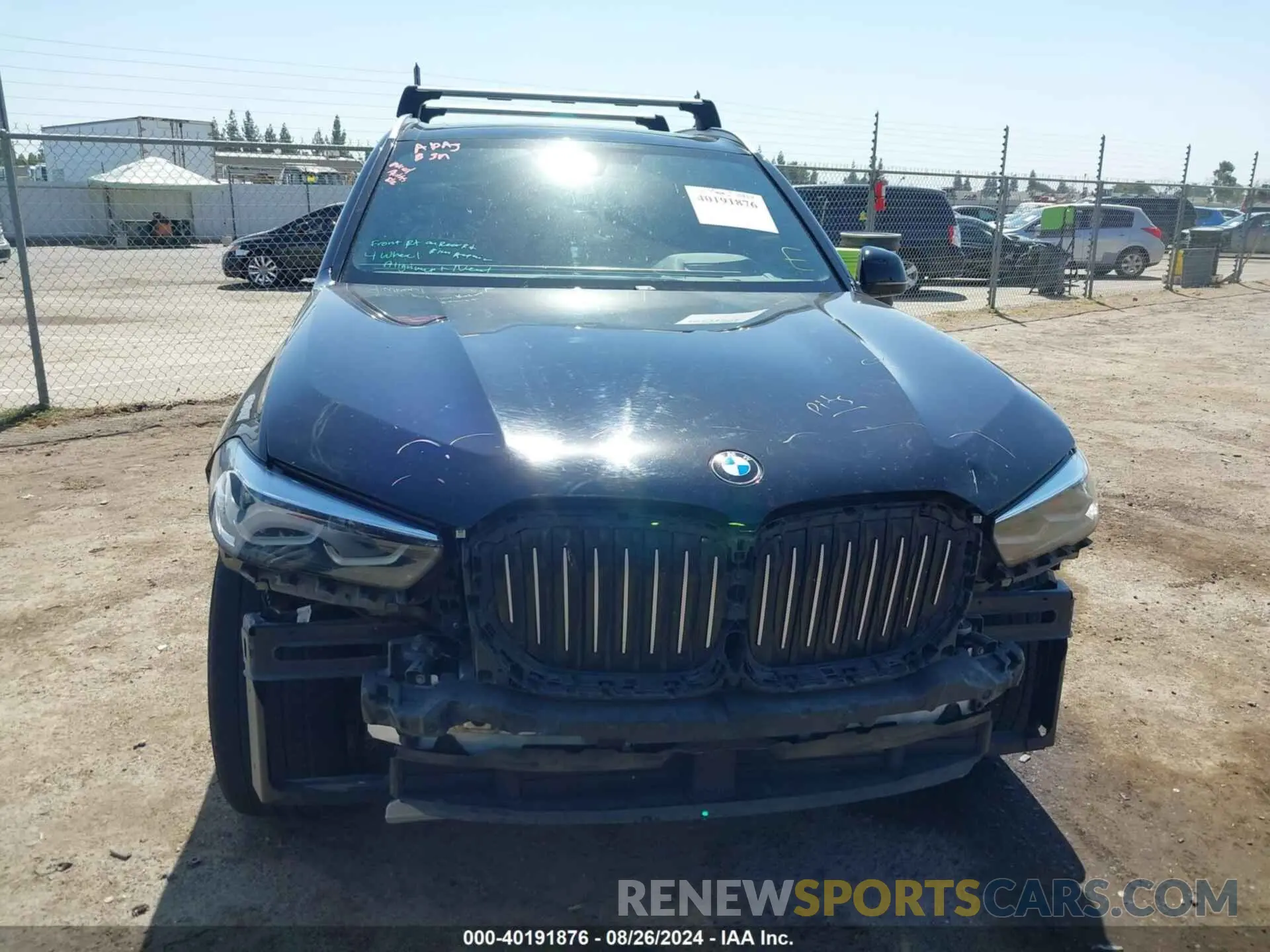 13 Photograph of a damaged car 5UXCR6C50KLK82797 BMW X5 2019
