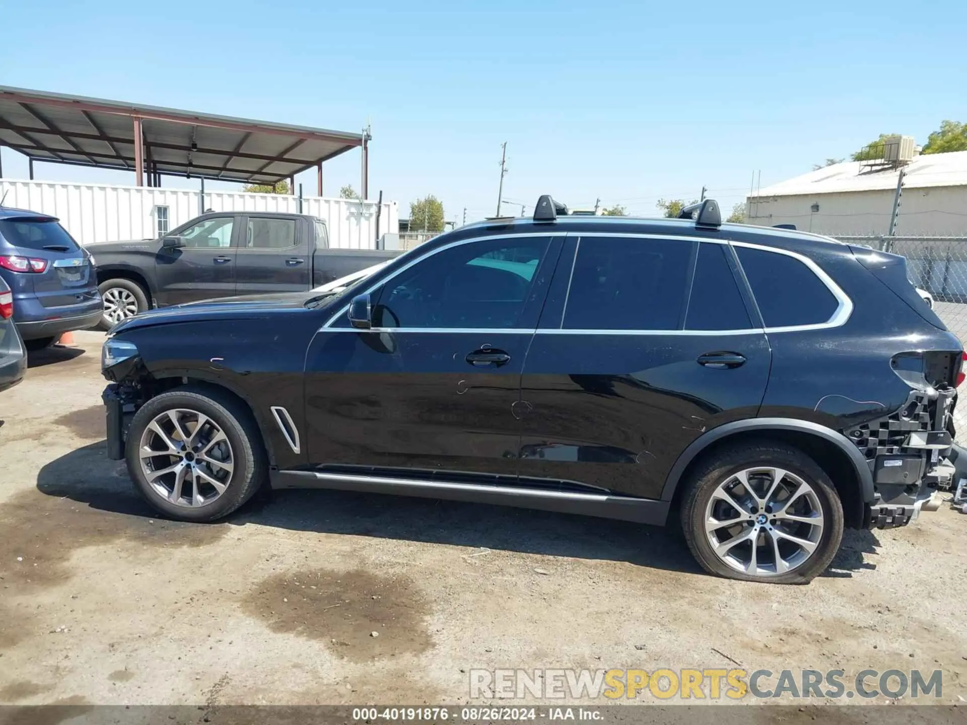 15 Photograph of a damaged car 5UXCR6C50KLK82797 BMW X5 2019