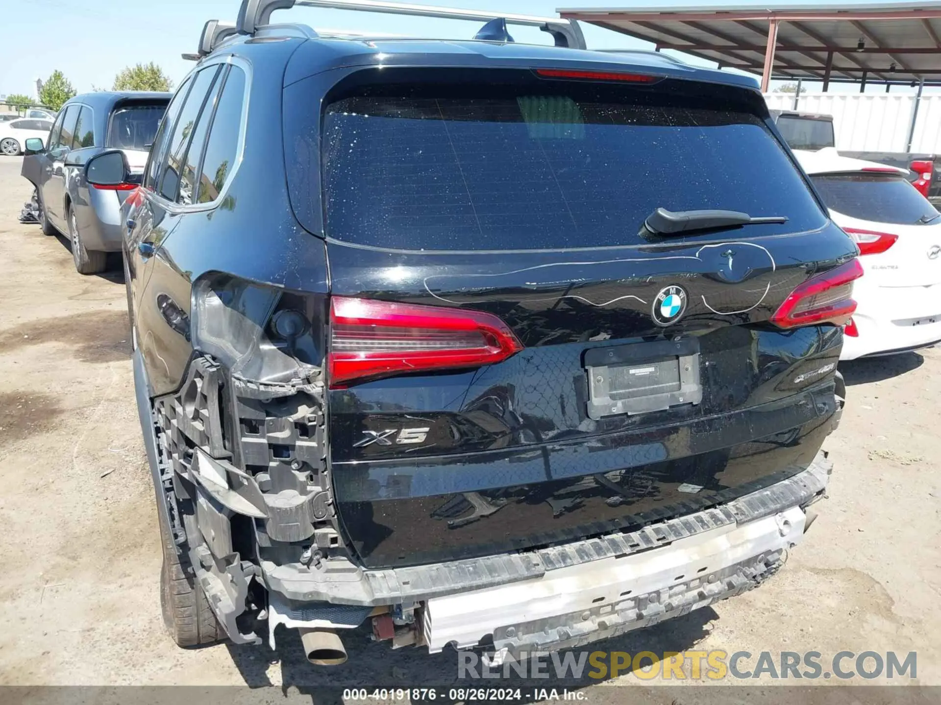 20 Photograph of a damaged car 5UXCR6C50KLK82797 BMW X5 2019