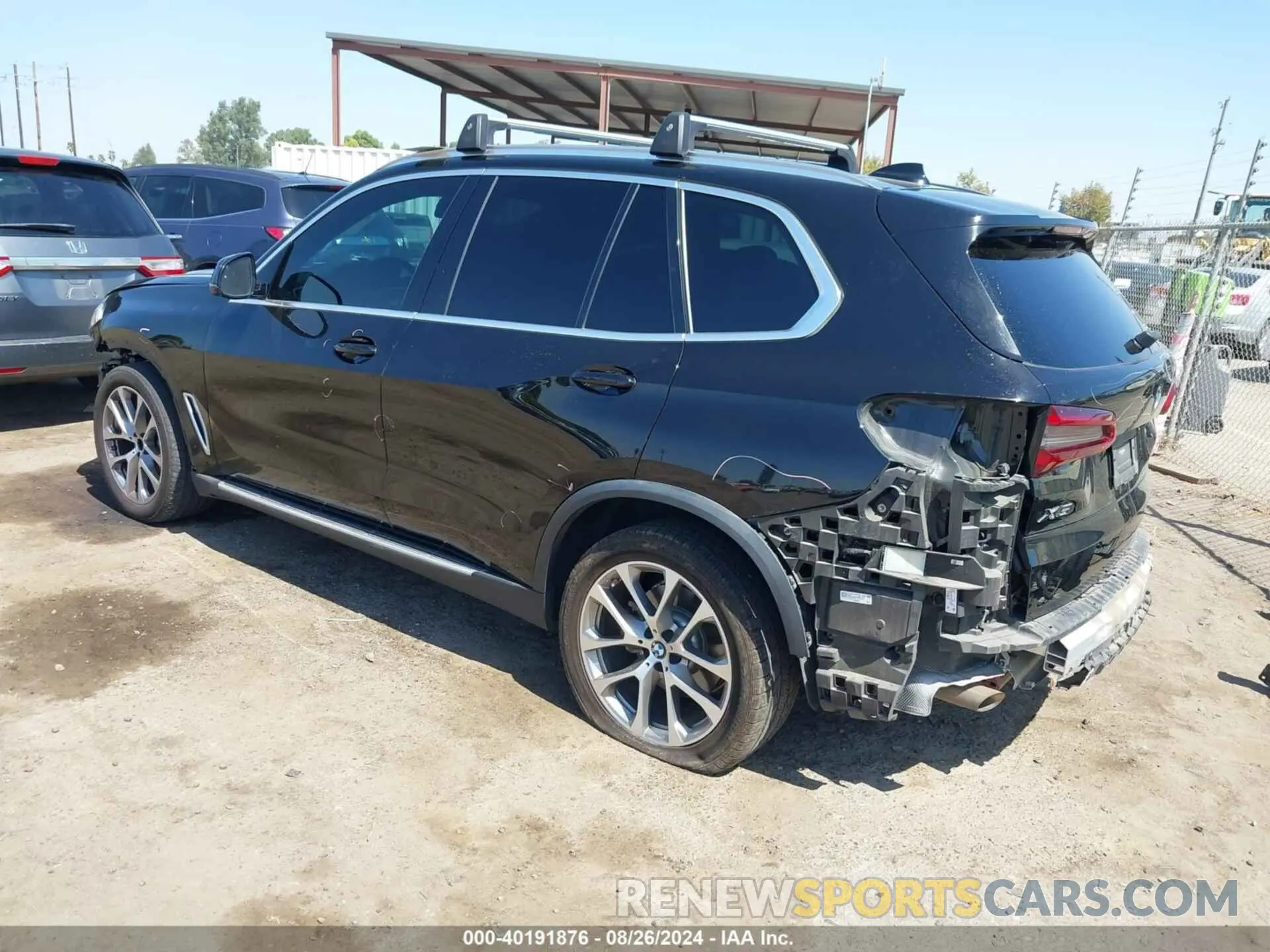 3 Photograph of a damaged car 5UXCR6C50KLK82797 BMW X5 2019