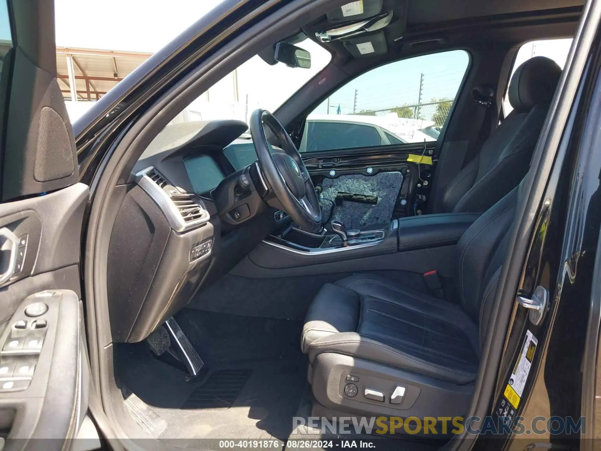 5 Photograph of a damaged car 5UXCR6C50KLK82797 BMW X5 2019