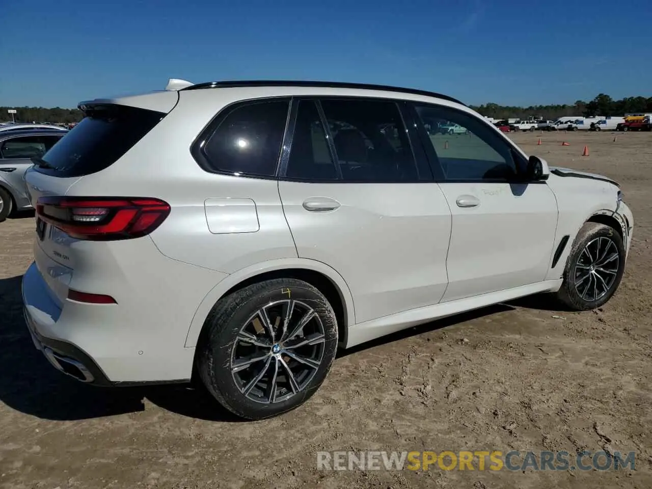 3 Photograph of a damaged car 5UXCR6C50KLK85392 BMW X5 2019
