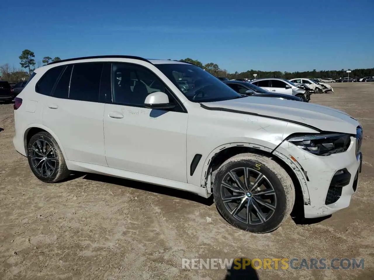 4 Photograph of a damaged car 5UXCR6C50KLK85392 BMW X5 2019
