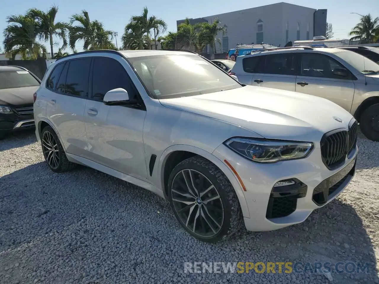 4 Photograph of a damaged car 5UXCR6C50KLK86199 BMW X5 2019