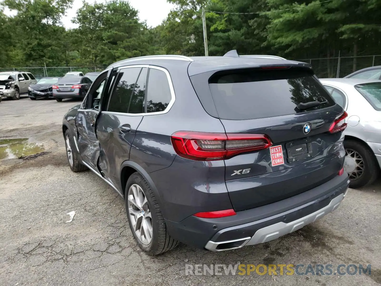 3 Photograph of a damaged car 5UXCR6C50KLL13952 BMW X5 2019
