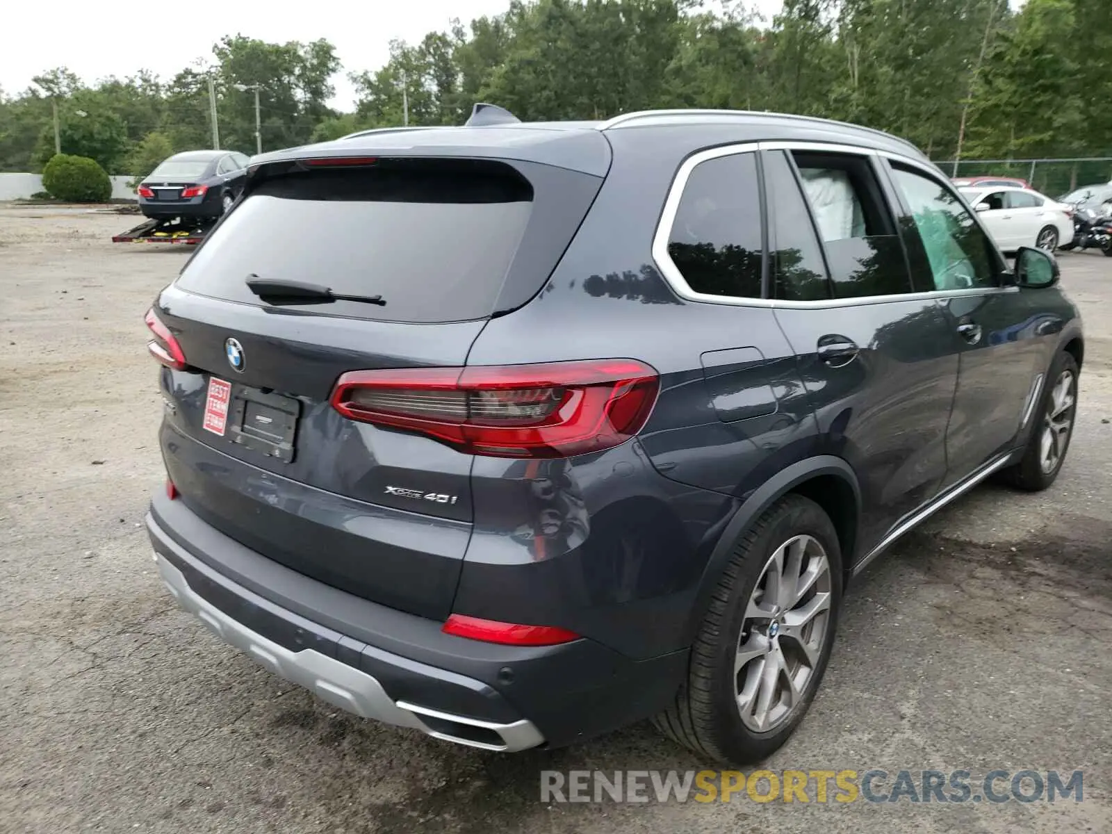 4 Photograph of a damaged car 5UXCR6C50KLL13952 BMW X5 2019