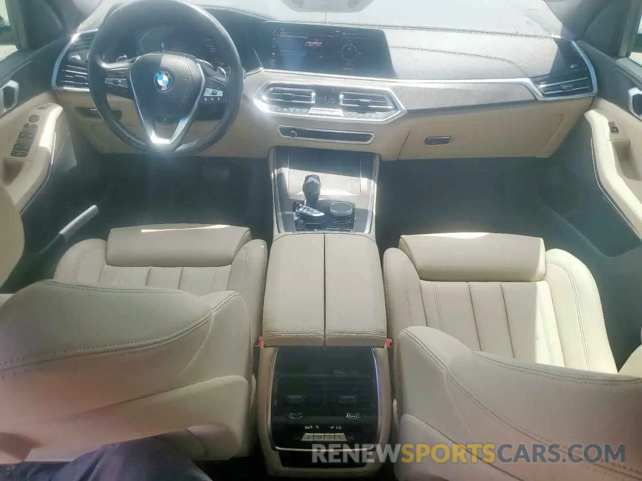 8 Photograph of a damaged car 5UXCR6C50KLL26006 BMW X5 2019