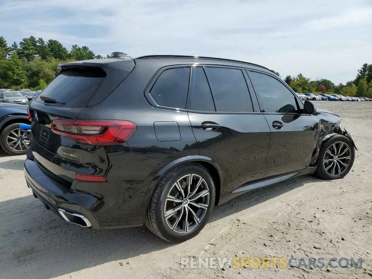 3 Photograph of a damaged car 5UXCR6C50KLL27205 BMW X5 2019