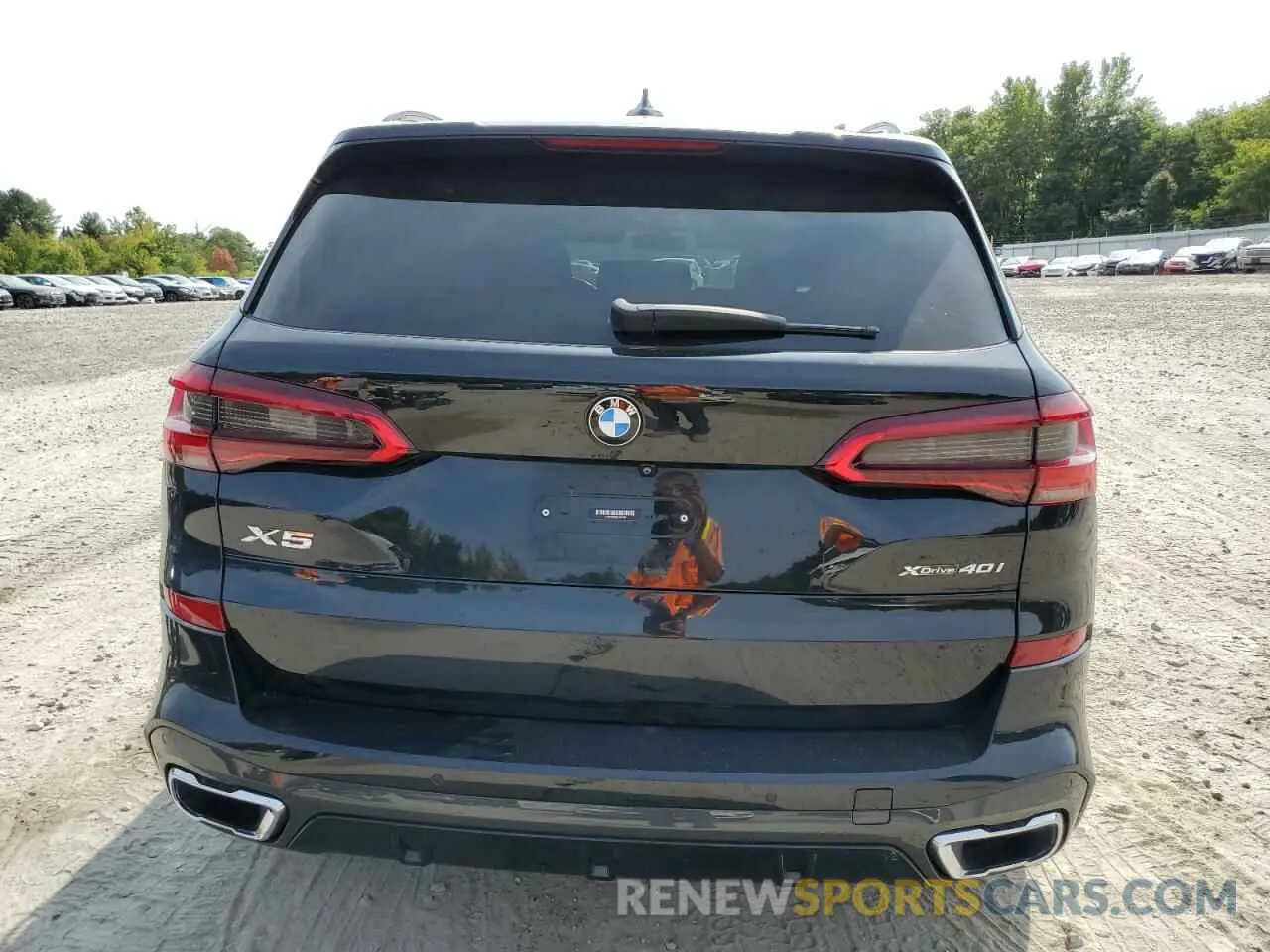 6 Photograph of a damaged car 5UXCR6C50KLL27205 BMW X5 2019
