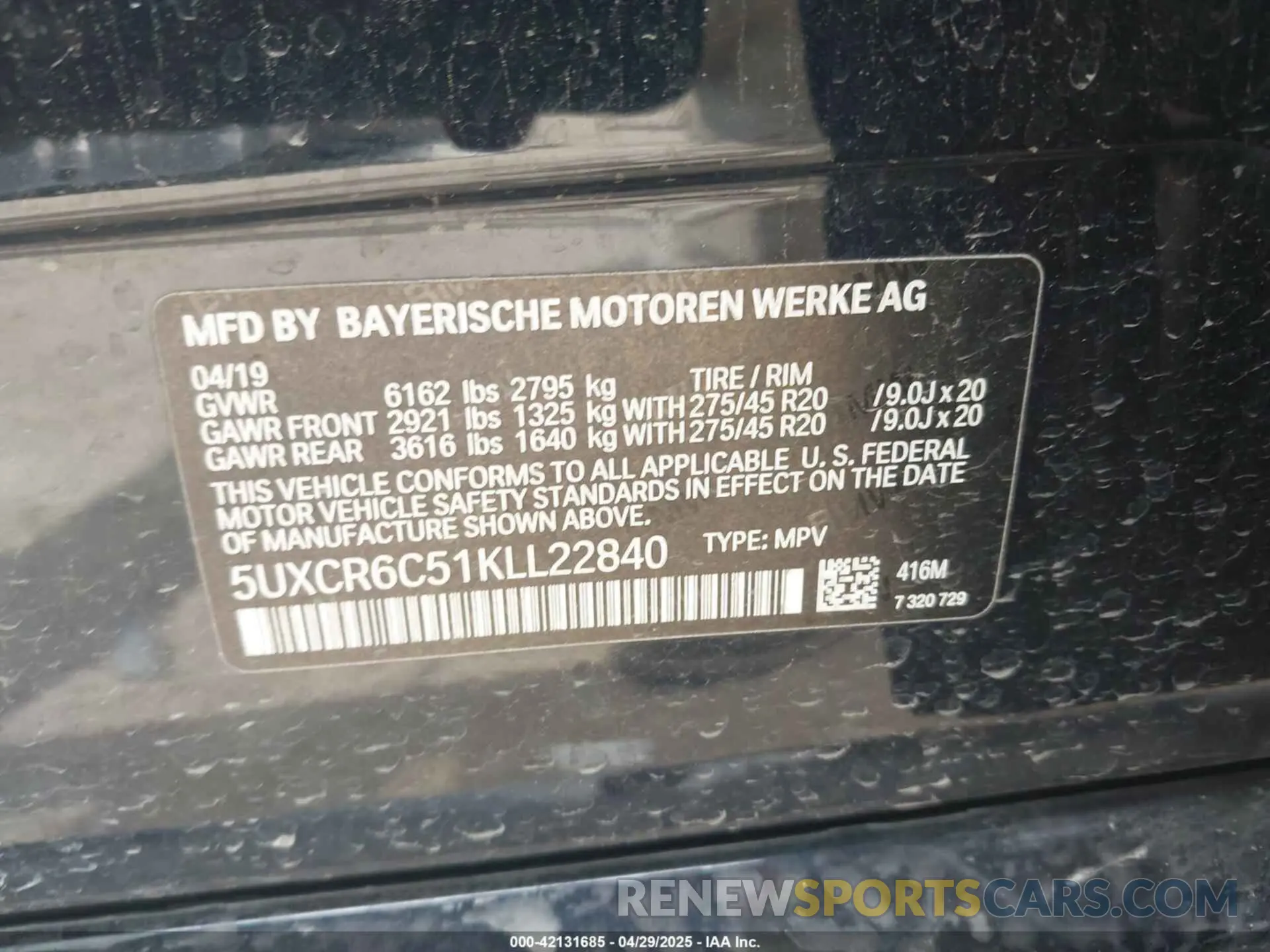 9 Photograph of a damaged car 5UXCR6C51KLL22840 BMW X5 2019