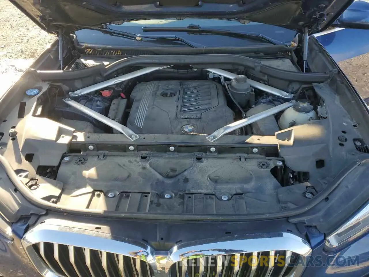 12 Photograph of a damaged car 5UXCR6C51KLL62996 BMW X5 2019