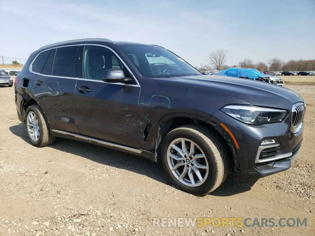 4 Photograph of a damaged car 5UXCR6C52KLK80971 BMW X5 2019