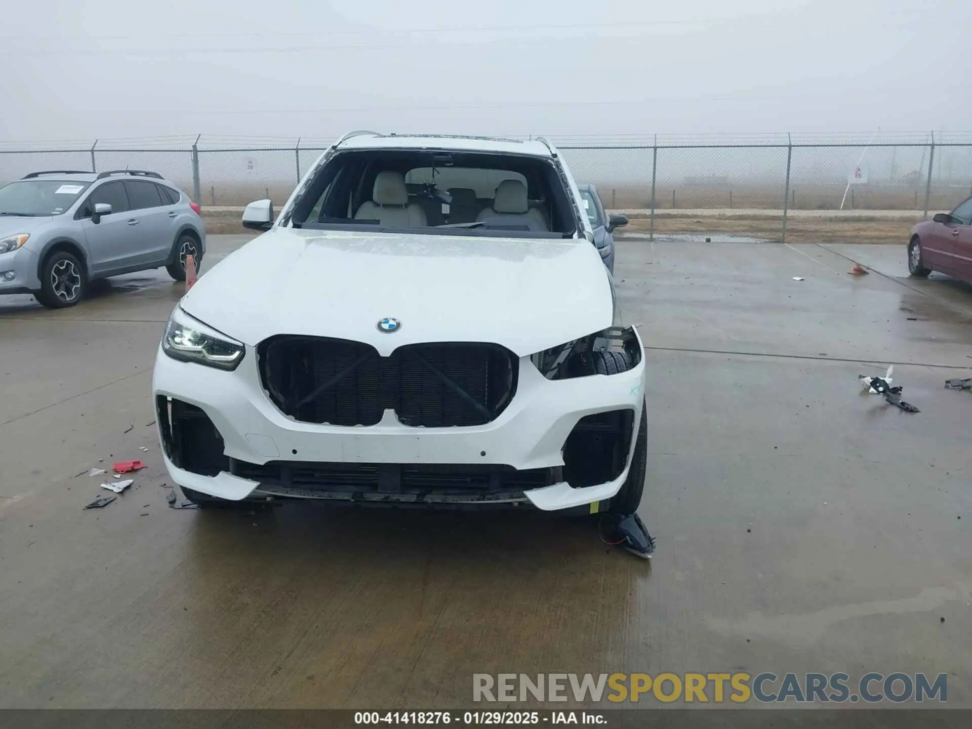 6 Photograph of a damaged car 5UXCR6C52KLL10647 BMW X5 2019