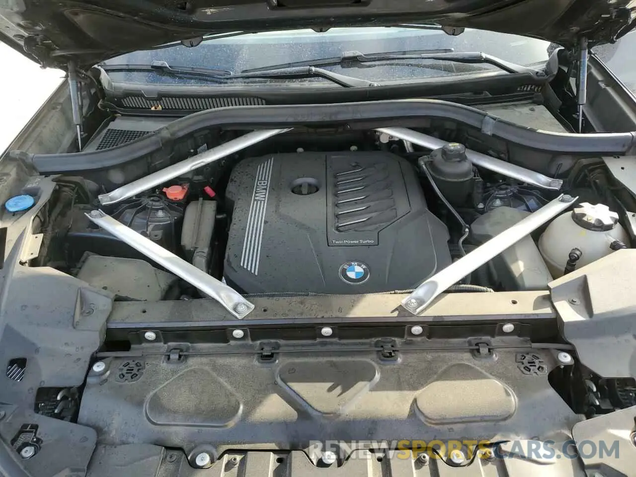 11 Photograph of a damaged car 5UXCR6C52KLL28842 BMW X5 2019