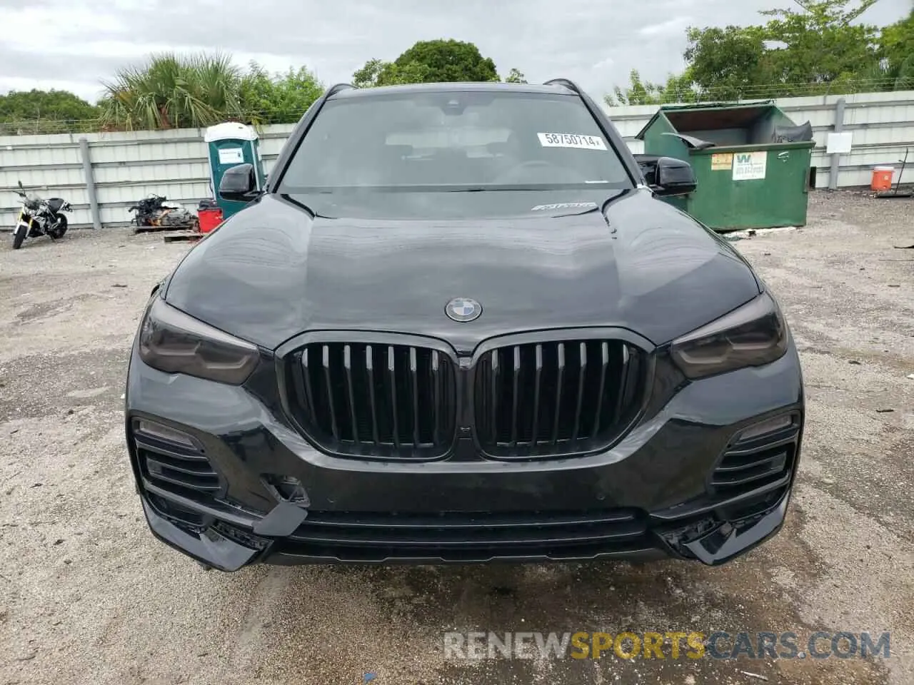 5 Photograph of a damaged car 5UXCR6C52KLL36438 BMW X5 2019