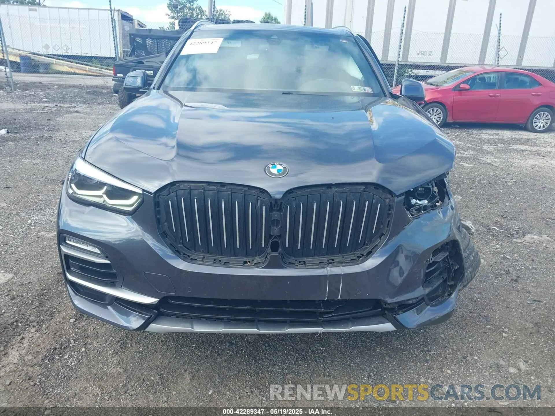 12 Photograph of a damaged car 5UXCR6C52KLL40747 BMW X5 2019
