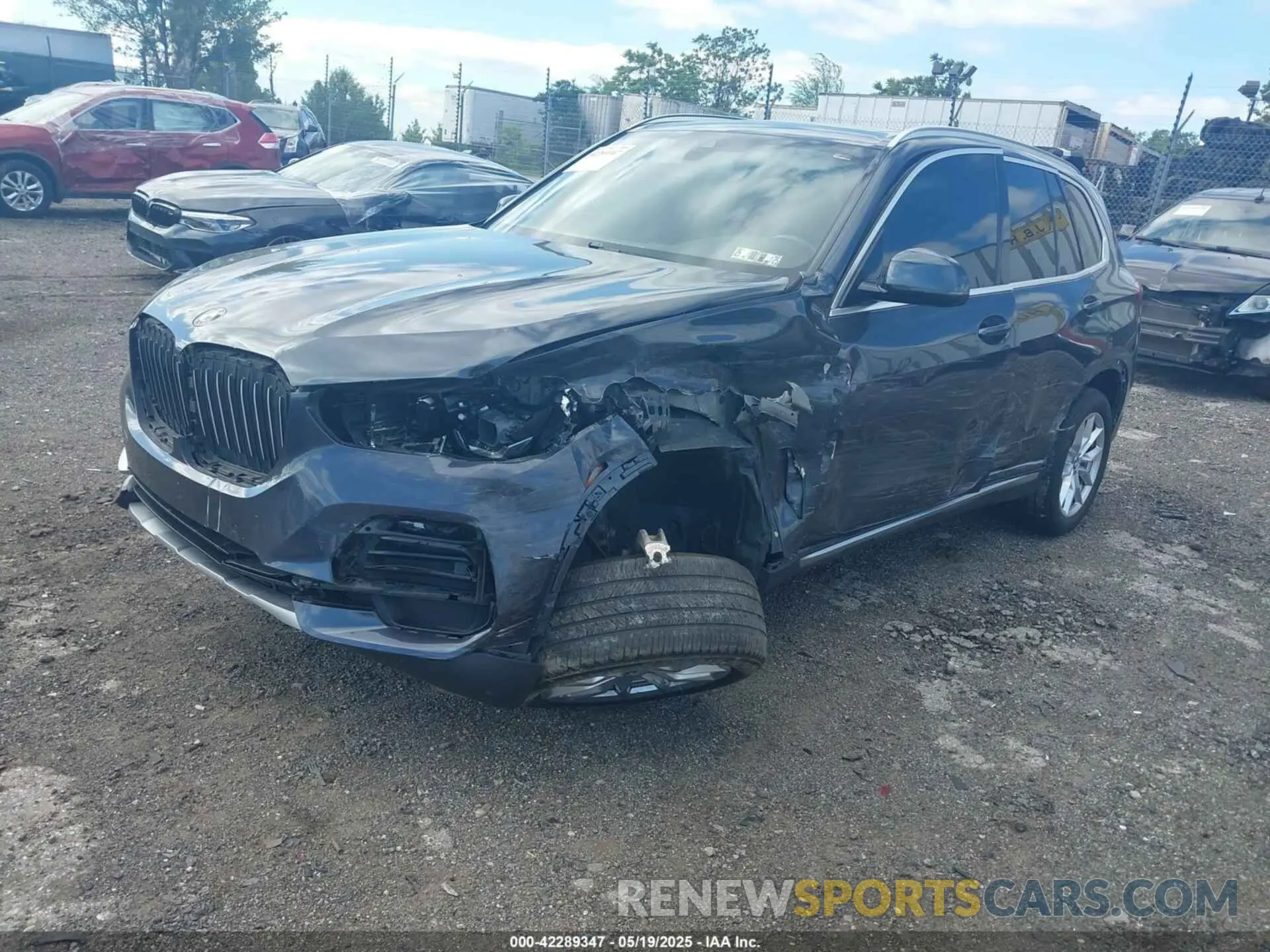 2 Photograph of a damaged car 5UXCR6C52KLL40747 BMW X5 2019