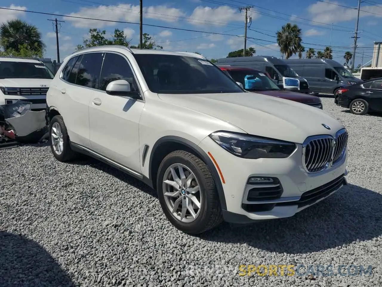 4 Photograph of a damaged car 5UXCR6C53KLK81045 BMW X5 2019