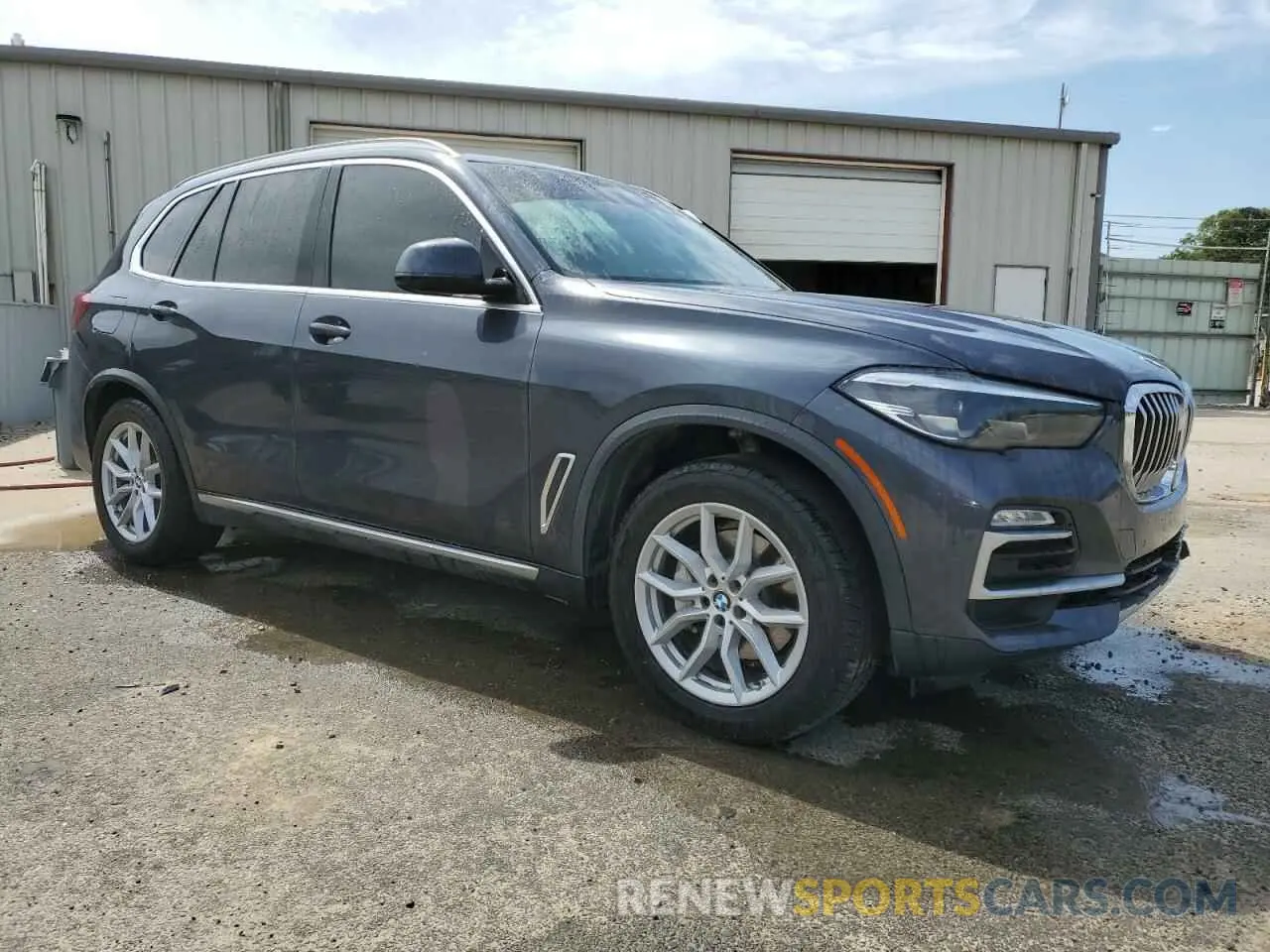 4 Photograph of a damaged car 5UXCR6C53KLL02055 BMW X5 2019