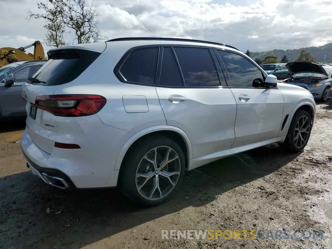 3 Photograph of a damaged car 5UXCR6C53KLL22922 BMW X5 2019