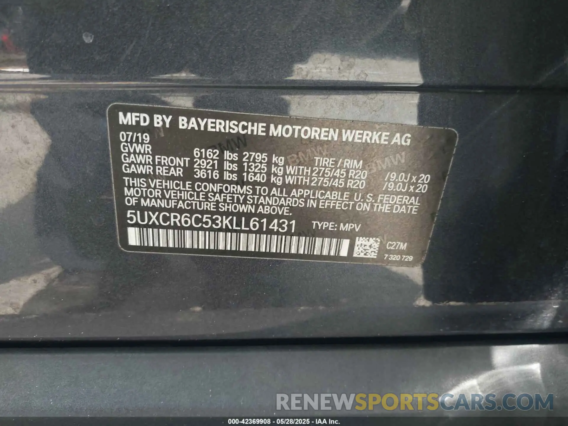9 Photograph of a damaged car 5UXCR6C53KLL61431 BMW X5 2019