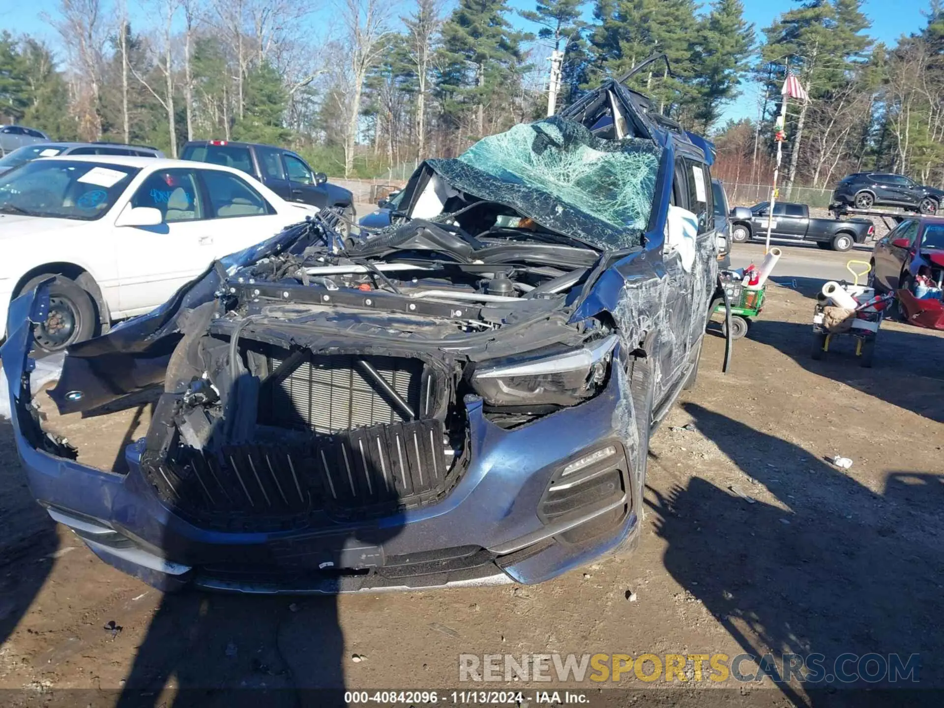 6 Photograph of a damaged car 5UXCR6C54KLL00752 BMW X5 2019