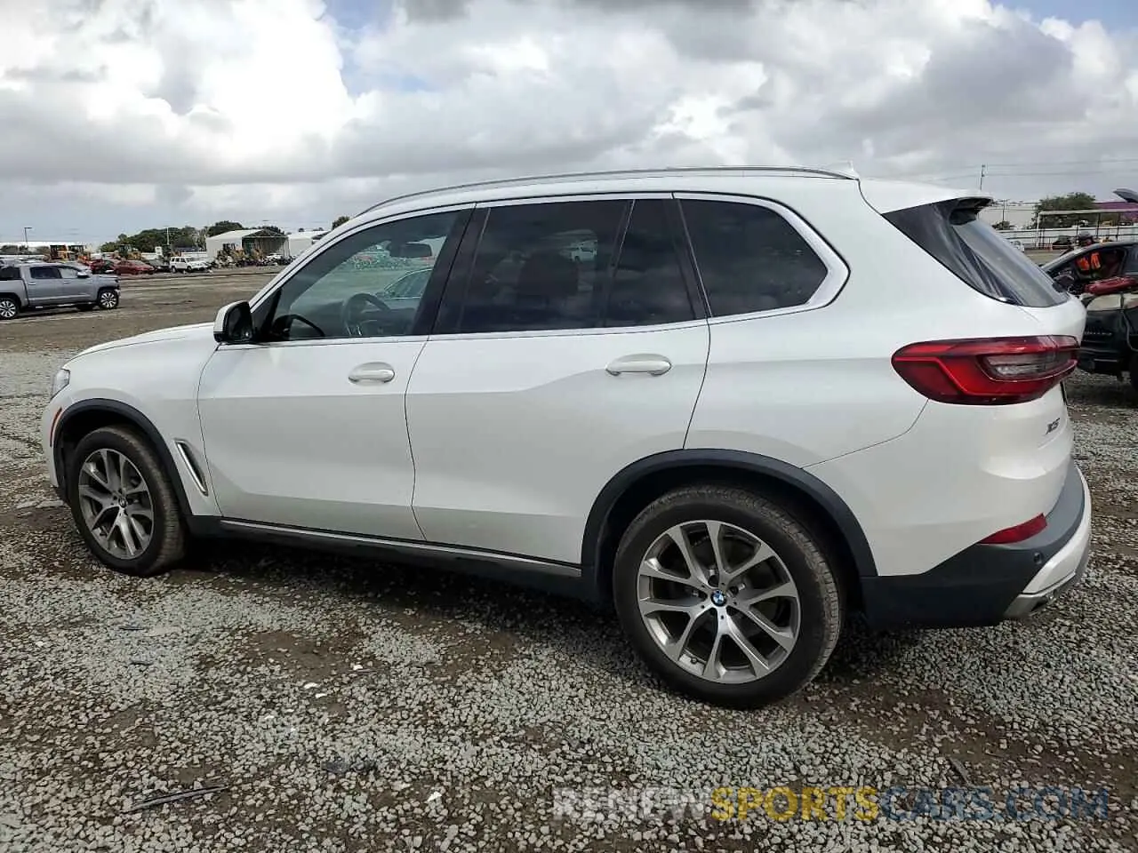 3 Photograph of a damaged car 5UXCR6C54KLL02419 BMW X5 2019