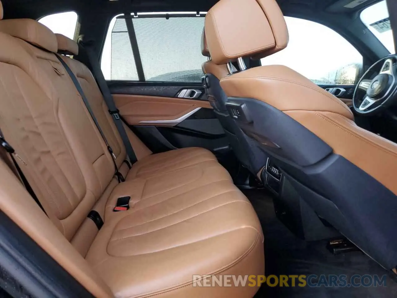 11 Photograph of a damaged car 5UXCR6C54KLL03649 BMW X5 2019