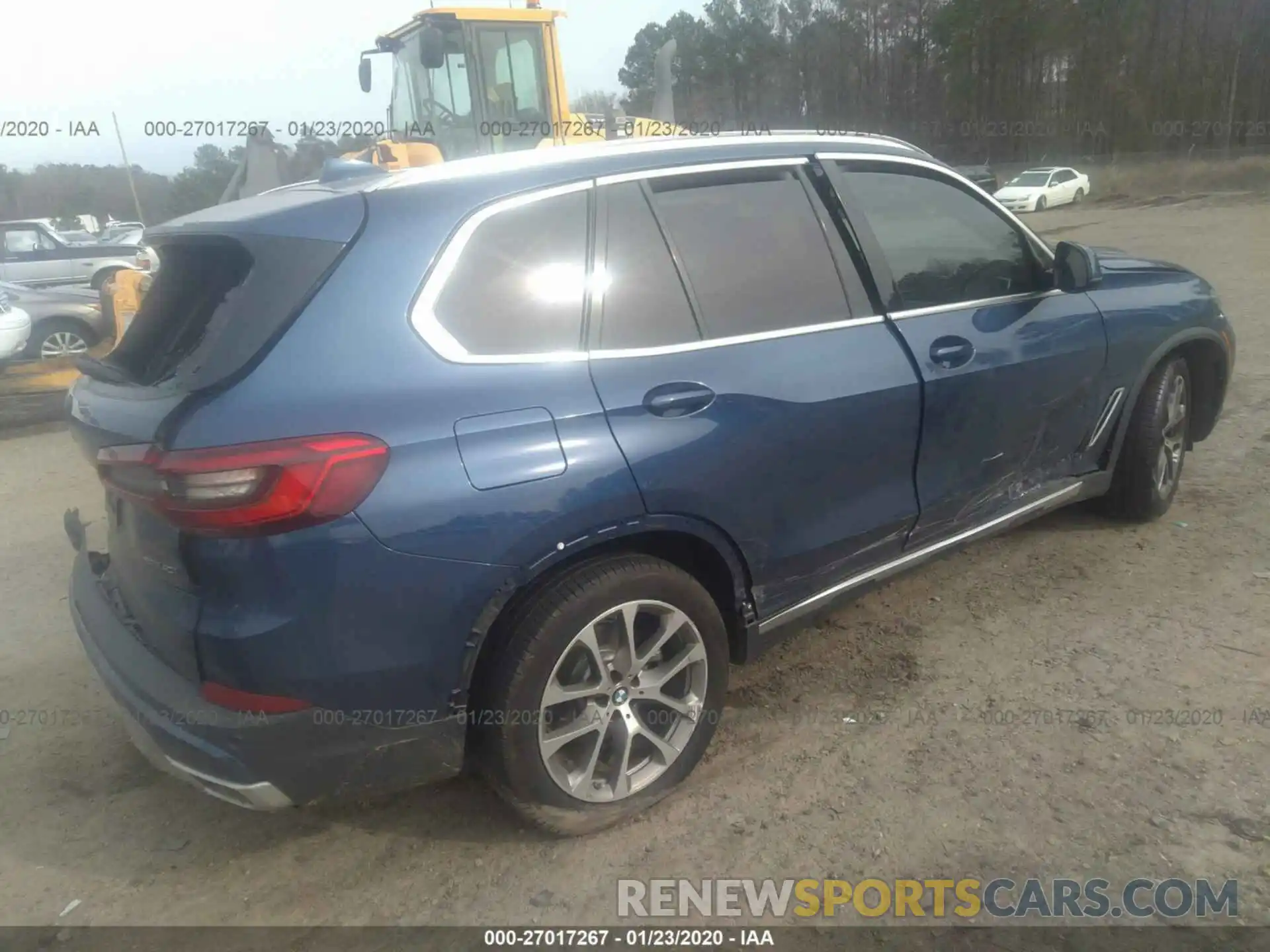 4 Photograph of a damaged car 5UXCR6C54KLL07670 BMW X5 2019