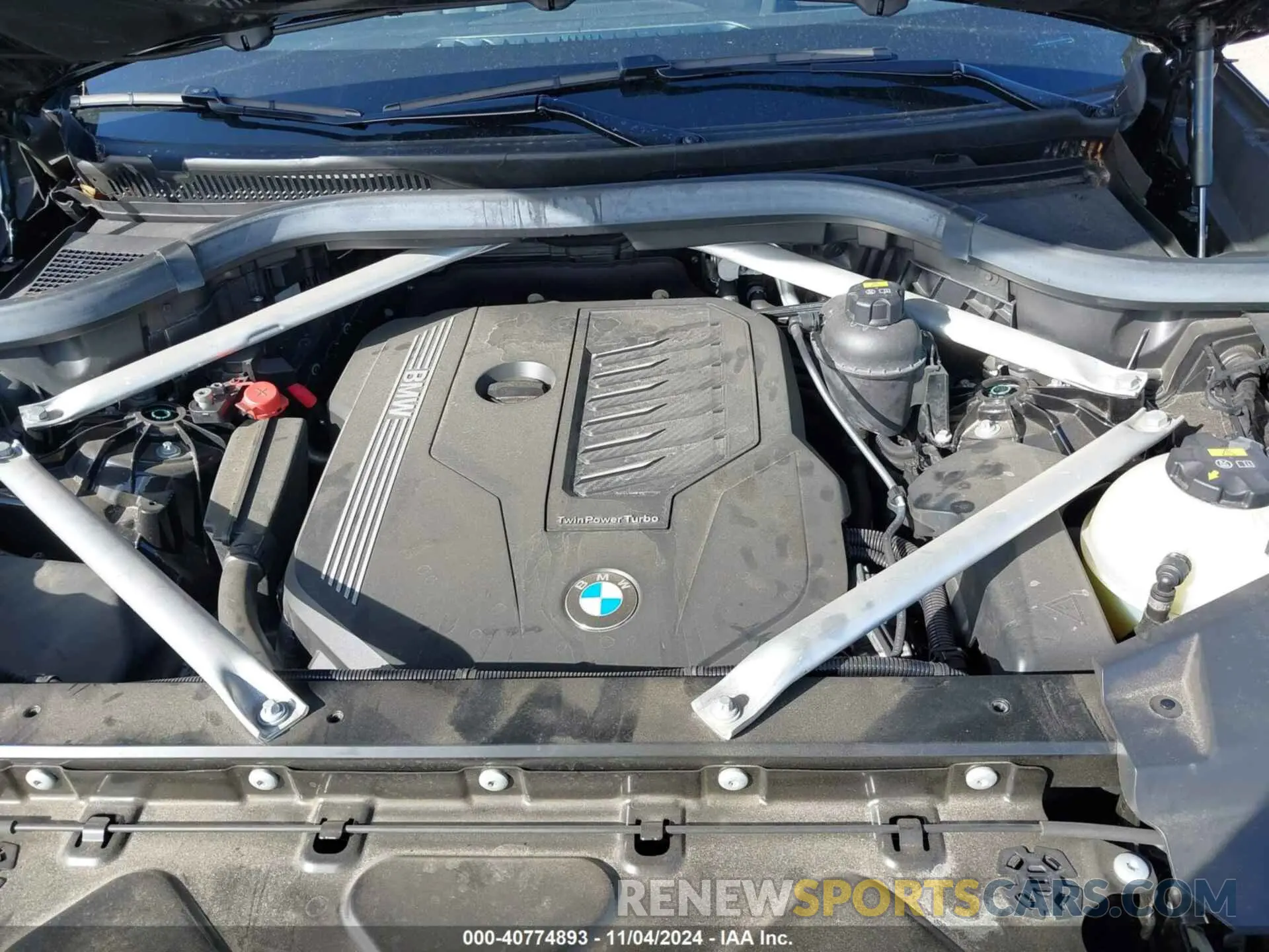 10 Photograph of a damaged car 5UXCR6C54KLL26428 BMW X5 2019