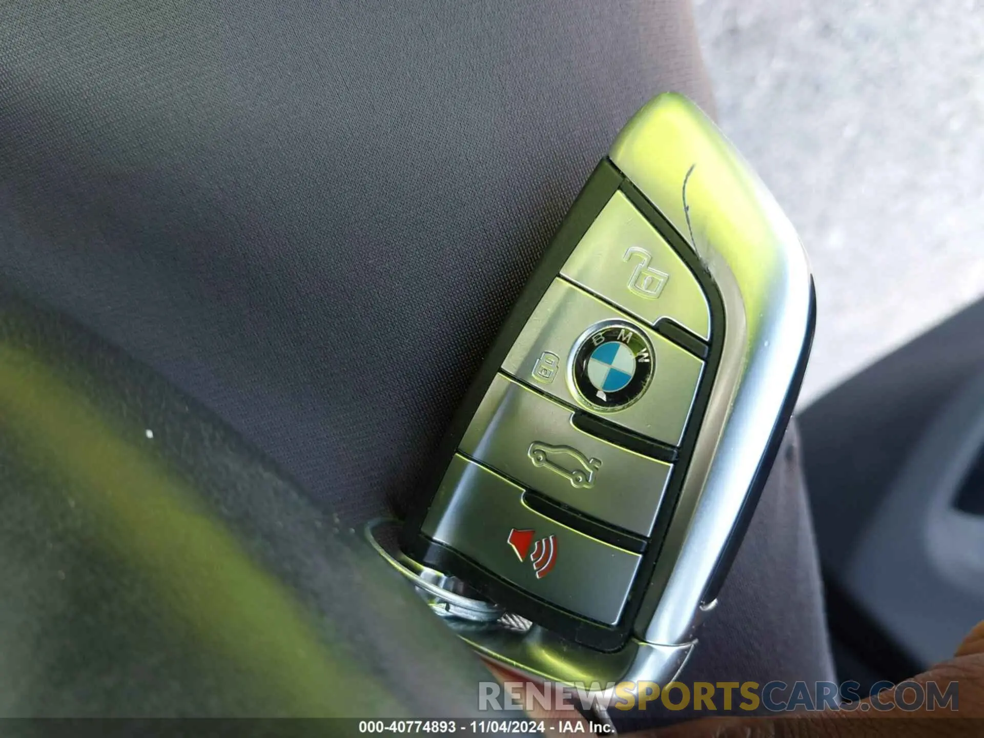 11 Photograph of a damaged car 5UXCR6C54KLL26428 BMW X5 2019
