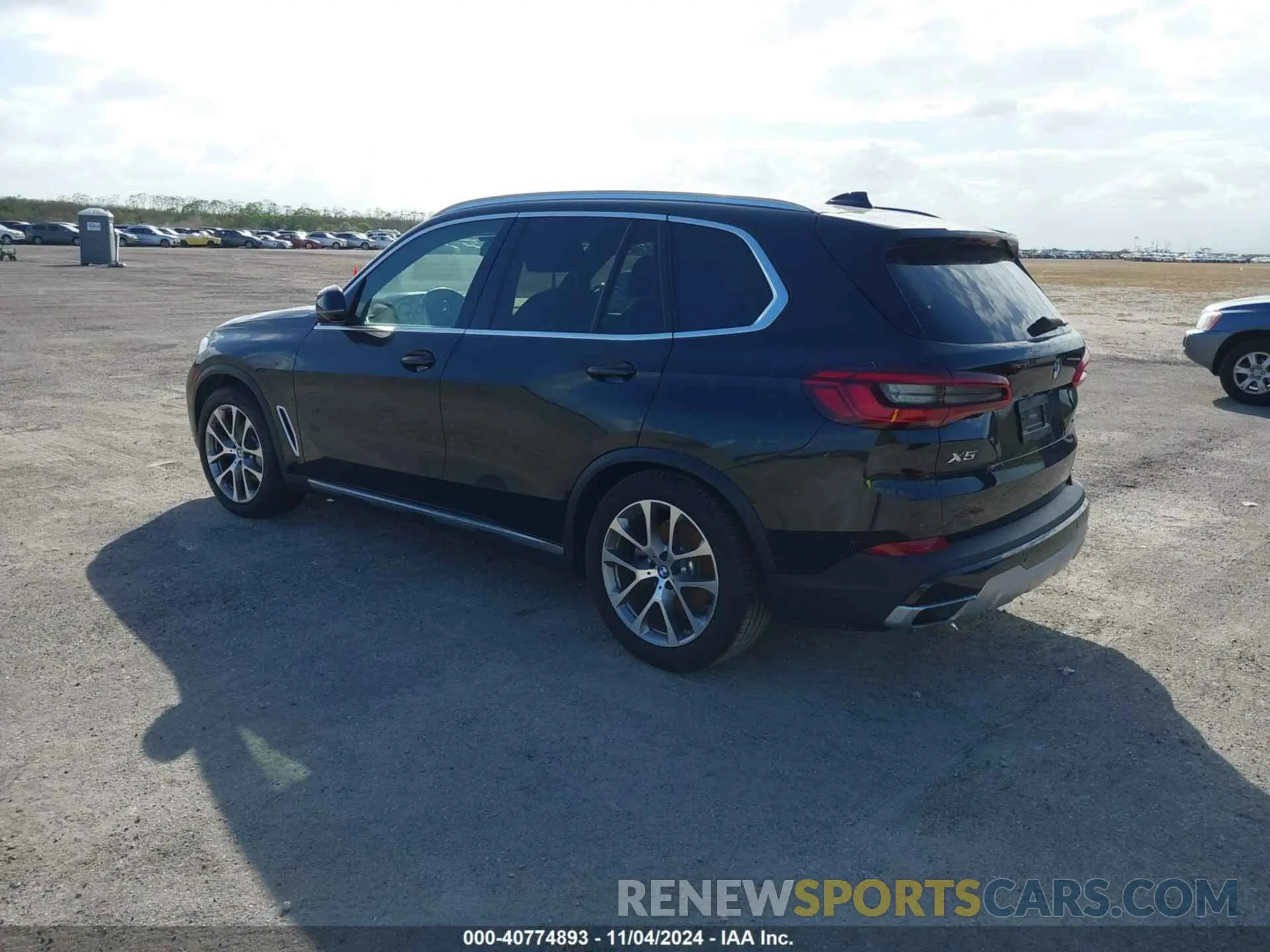 3 Photograph of a damaged car 5UXCR6C54KLL26428 BMW X5 2019