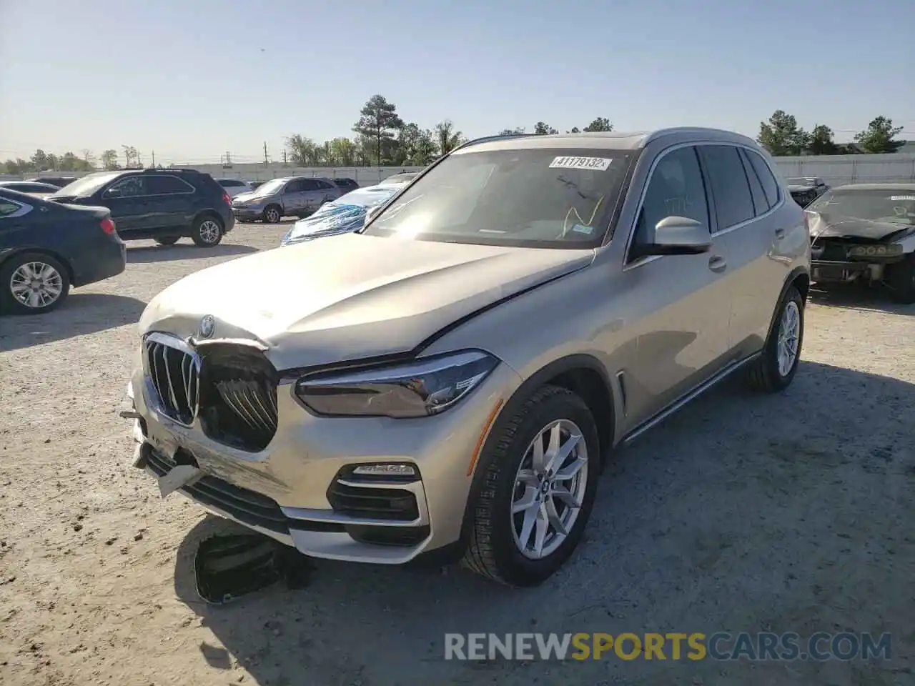 2 Photograph of a damaged car 5UXCR6C54KLL31175 BMW X5 2019