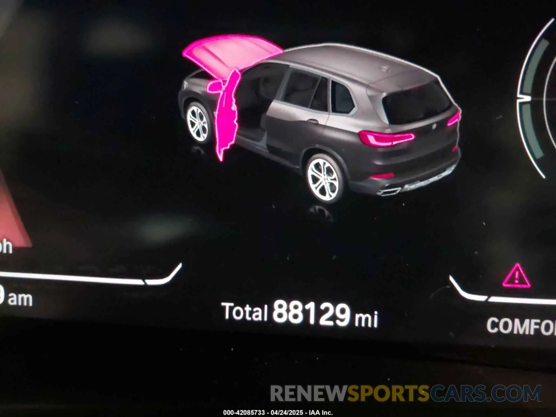 16 Photograph of a damaged car 5UXCR6C54KLL37672 BMW X5 2019